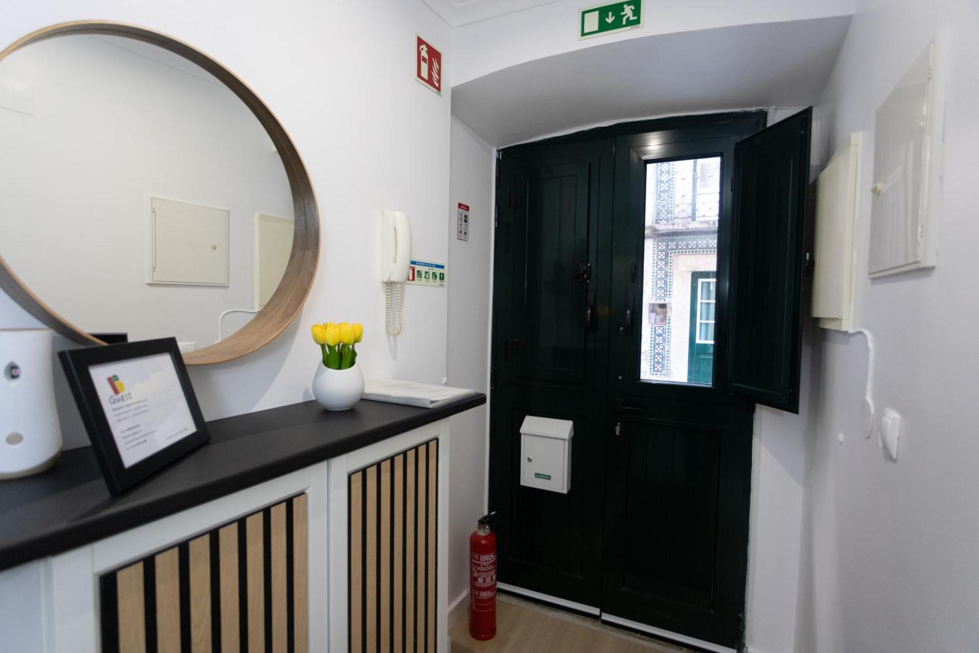 Bairro Alto 27 Leilighet Lisboa Eksteriør bilde